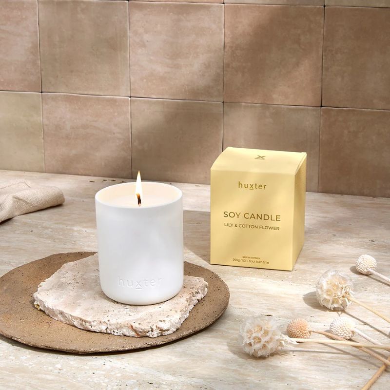 Lily & Cotton Flower Candle | Huxter