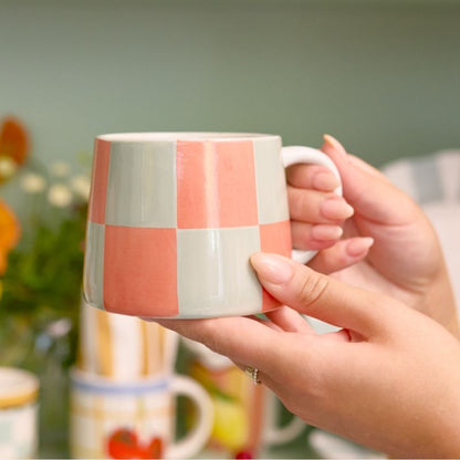 Carnevale Mug 320ml CHECKERS