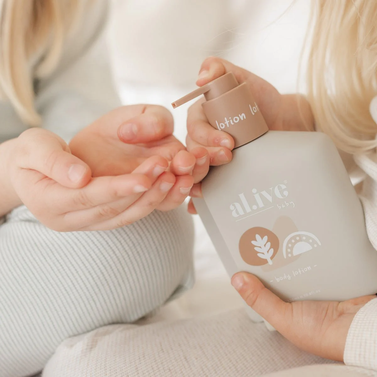 Calming Oatmeal Hair & Body Wash | Al.Ive Baby